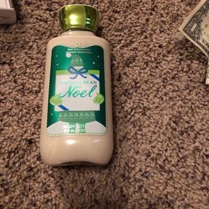 Bath & Body Works Vanilla Bean Body Lotion